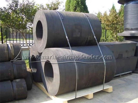 chất lượng  Cylindrical Marine Rubber Fender Bolted Installation For Offshore nhà máy sản xuất