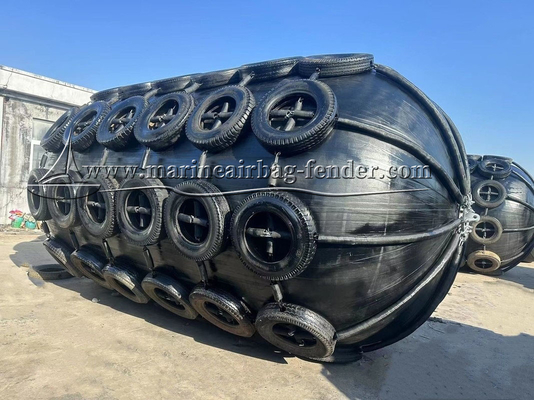 Kháng lão hóa Pneumatic cao su Fender Dễ thổi phồng không gỉ Flange tiêu chuẩn ISO17357
