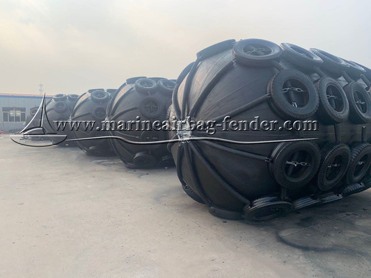 Kháng lão hóa Pneumatic cao su Fender Dễ thổi phồng không gỉ Flange tiêu chuẩn ISO17357