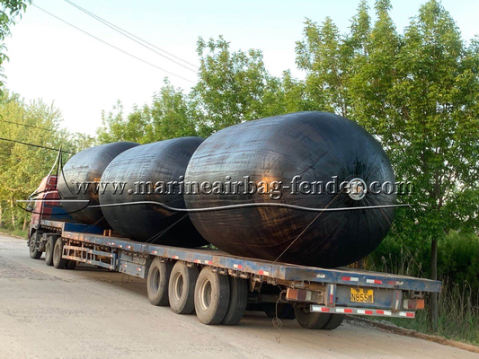 Dia 0.3m-4.5m Tàu Vận động cao su khí nén cho các ứng dụng hàng hải