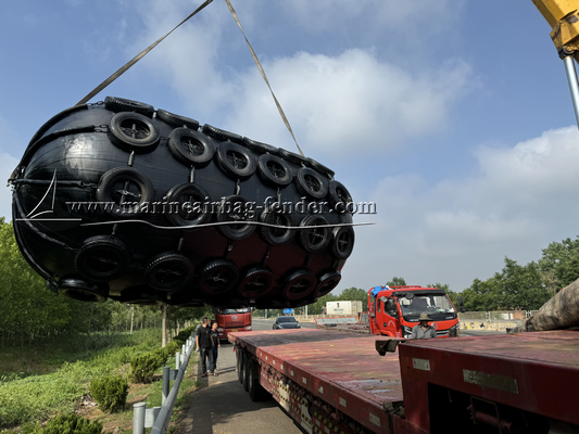 Loại lưới dây chuyền Loại lăn cao su nổi Quay Lăn khí nén
