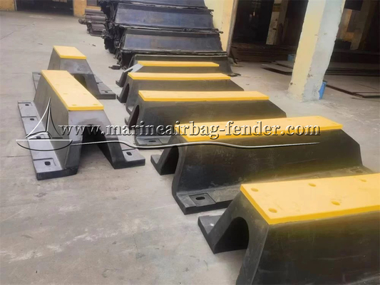 Natural Rubber Dock Fender / Arch Rubber Fender cho Wharf và Bumper