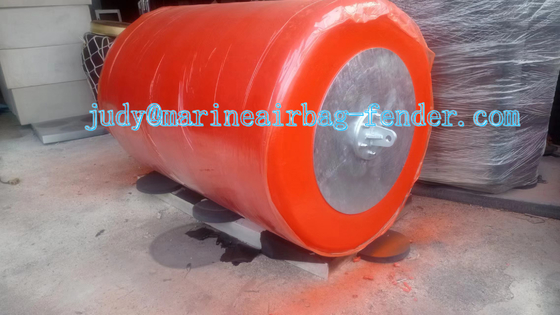 Mật độ 30-120Kg/m3 EVA Foam Fender với lưới dây chuyền Lốp lốp và vật liệu ngoài polyurea